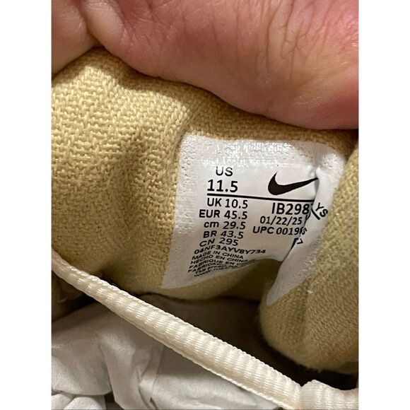 Nike Zoom Vomero 5 SE Team Gold/Fauna Brown Men’s 11.5 NIB - Picture 13 of 13